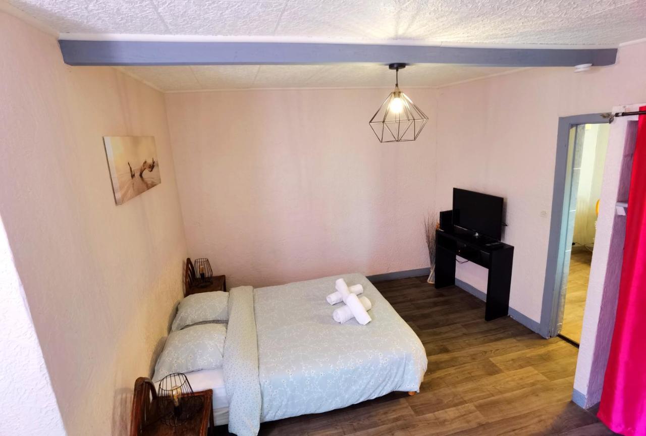 Appartement T1 Bis Quartier Du Chateau De بو المظهر الخارجي الصورة